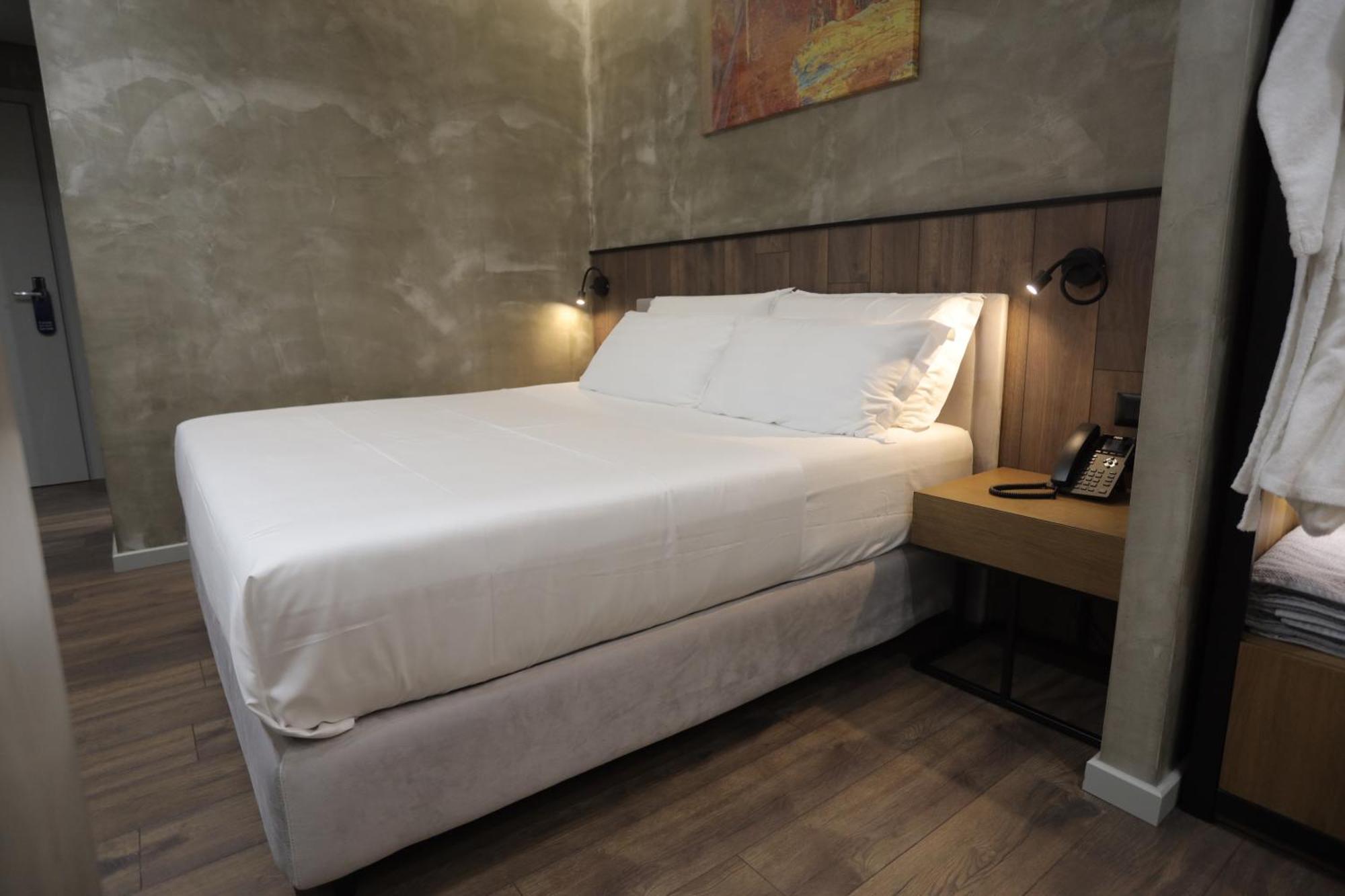 Ap Hotel Boutique Vlorë Εξωτερικό φωτογραφία